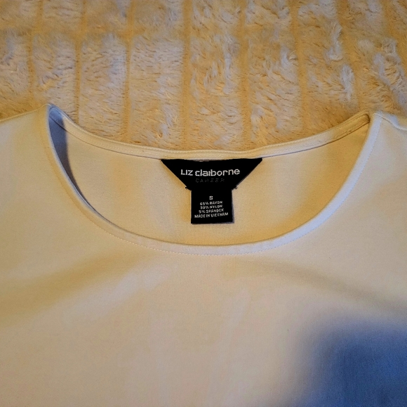 Liz Claiborne Career Women's Off-White Blouse with Black Bows & Slits - Size S - Picture 6 of 7